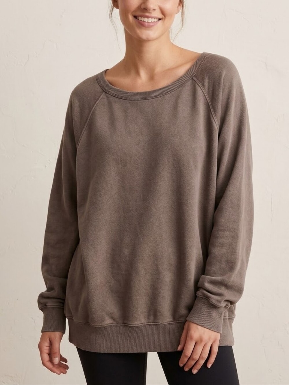 Aerie Oversized Brown Raglan Crewneck Sweatshirt - Size Medium